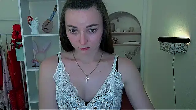 Snapshot of _Barbie_Kiss_ chatting on 05/19/26, 03:08 Barbie Kiss online show from 05/19/26, 03:08