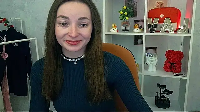  Barbie Kiss  online show from 02/10/26, 03:22