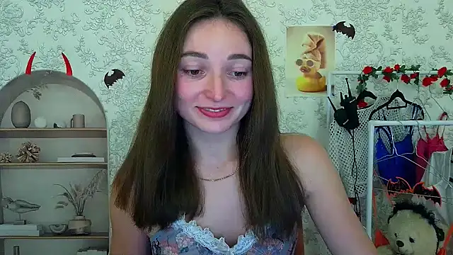  Barbie Kiss  online show from 10/26/25, 03:23