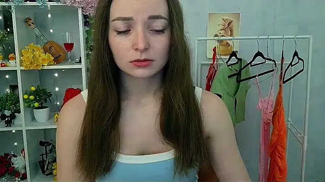  Barbie Kiss  online show from 03/29/26, 08:27