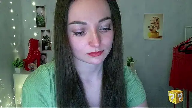 Snapshot of _Barbie_Kiss_ chatting on 04/23/26, 01:24 Barbie Kiss online show from 04/23/26, 01:24