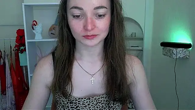 Snapshot of _Barbie_Kiss_ chatting on 05/11/26, 09:32 Barbie Kiss online show from 05/11/26, 09:32