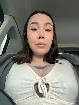 Asian Asami online show from 04/18/26, 02:30