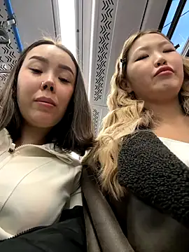 Asian Asami online show from 11/02/25, 02:00