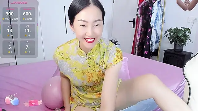 paopao-a online show from 10/08/25, 03:52