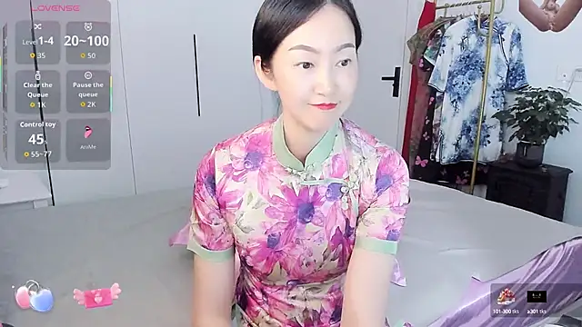 paopao-a online show from 10/11/25, 03:13