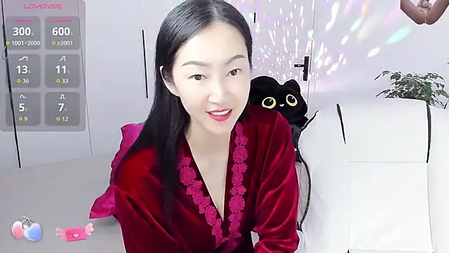 paopao-a online show from 12/16/25, 03:38