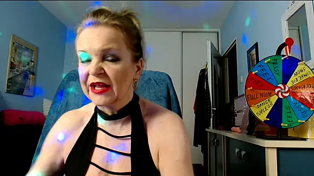 sexyjennyeu online show from 12/19/25, 09:39