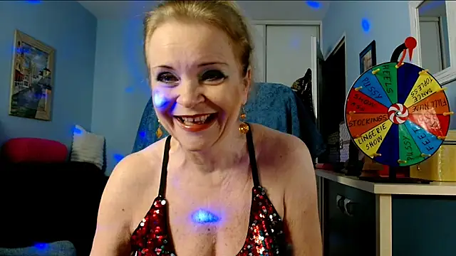 sexyjennyeu online show from 11/12/25, 09:18