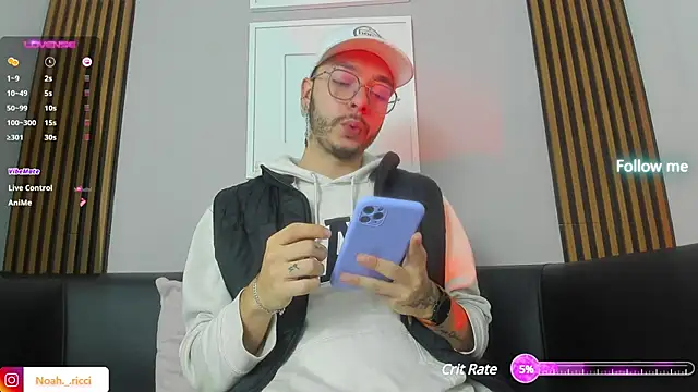 Snapshot of noah_ricci chatting on 02/20/25, 12:15 noah ricci online show from 02/20/25, 12:15