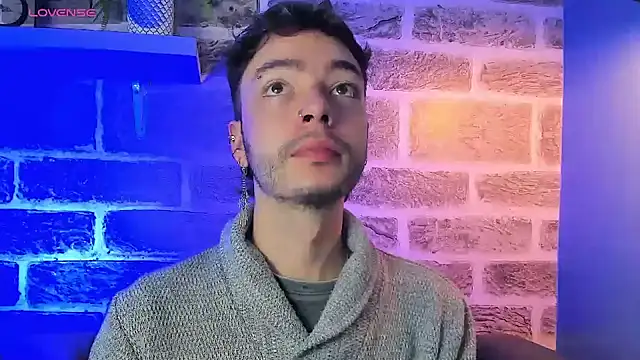 Snapshot of noah_ricci chatting on 09/26/25, 12:34 noah ricci online show from 09/26/25, 12:34
