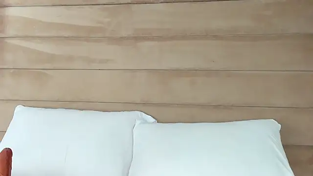 Snapshot of IsabellaJonns chatting on 03/11/25, 04:30 IsabellaJonns online show from 03/11/25, 04:30