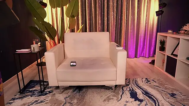 angelinaRae online show from 10/29/25, 04:28