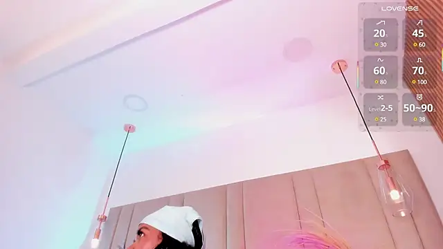 Snapshot of lennacooper chatting on 03/17/25, 02:34 lennacooper online show from 03/17/25, 02:34