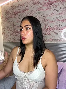  Danaa online show from 11/18/25, 06:44