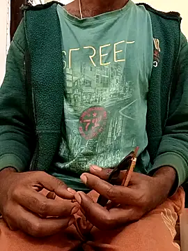 Snapshot of Chocolate_stud10 chatting on 02/24/26, 02:23 Chocolate stud10 online show from 02/24/26, 02:23