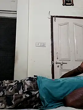 Snapshot of Chocolate_stud10 chatting on 09/21/25, 10:26 Chocolate stud10 online show from 09/21/25, 10:26