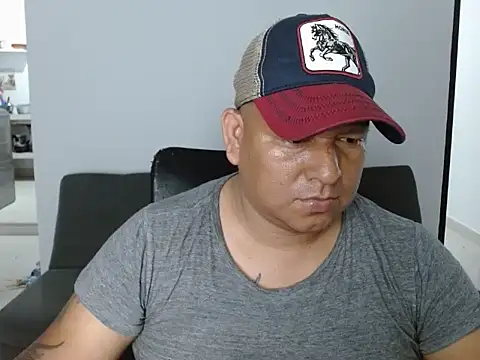 siatodo02 online show from 01/11/25, 03:55