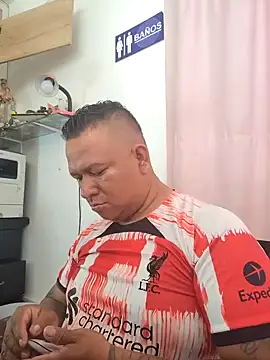 siatodo02 online show from 12/29/24, 04:18