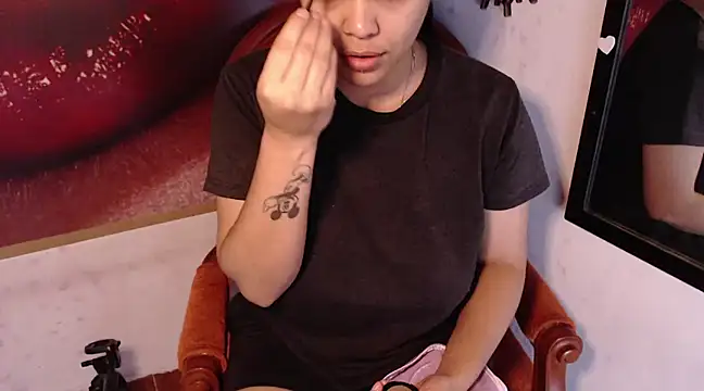 VenussTits97 online show from 01/02/25, 10:33