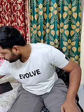 PawanHyd7 online show from 10/24/25, 06:40