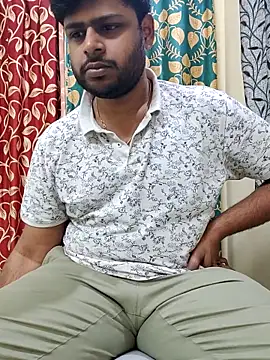 Snapshot of PawanHyd7 chatting on 02/26/26, 01:44 PawanHyd7 online show from 02/26/26, 01:44