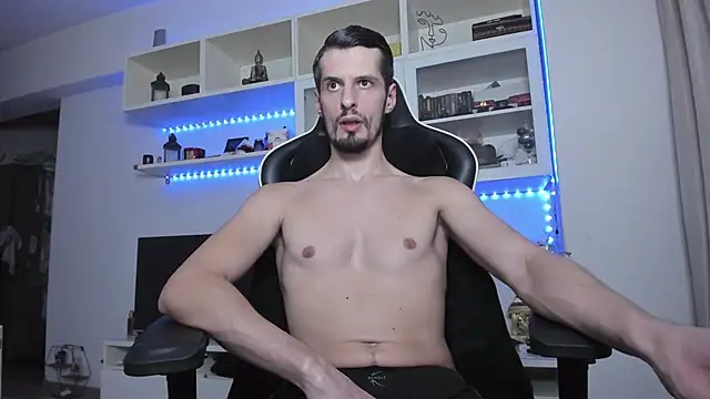 ToddClaytonn online show from 10/28/25, 11:36