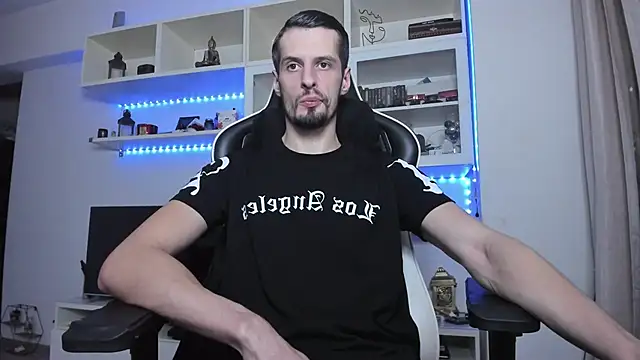 ToddClaytonn online show from 10/26/25, 11:05