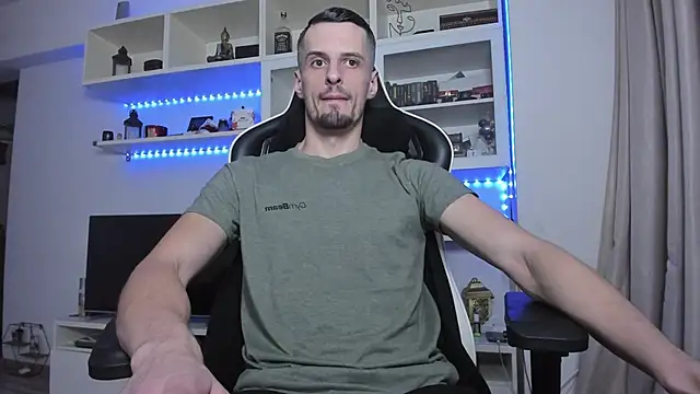 ToddClaytonn online show from 11/06/25, 01:42