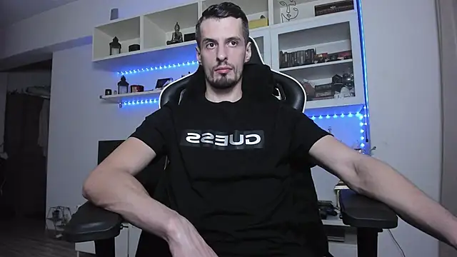 ToddClaytonn online show from 11/19/25, 12:10