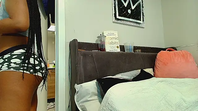 Snapshot of Naomiruty chatting on 03/04/26, 04:42 Naomiruty online show from 03/04/26, 04:42