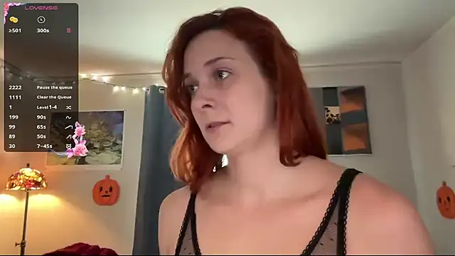 Aria Fields online show from 11/11/25, 06:03