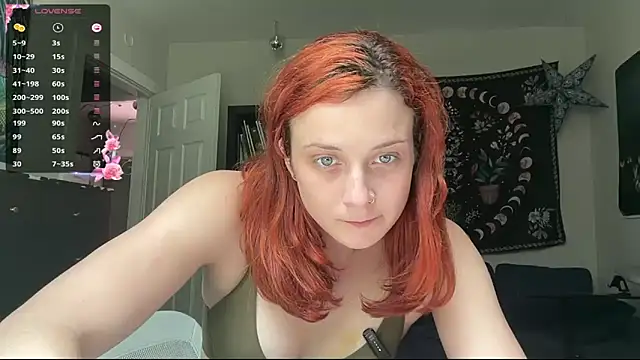 Aria Fields online show from 04/10/26, 06:15