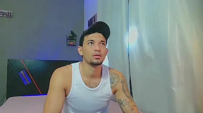 Snapshot of Jeff_Kent2 chatting on 03/15/25, 01:29 Jeff Kent2 online show from 03/15/25, 01:29