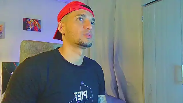 Snapshot of Jeff_Kent2 chatting on 09/27/25, 02:18 Jeff Kent2 online show from 09/27/25, 02:18