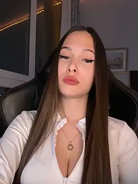 EricaWalls online show from 04/13/26, 06:45