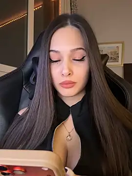 EricaWalls online show from 02/11/26, 06:41