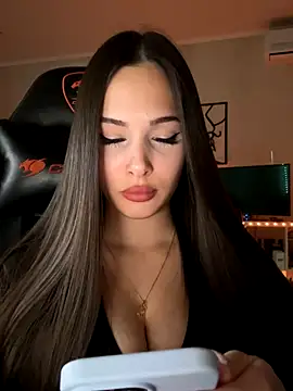 EricaWalls online show from 09/12/25, 06:07