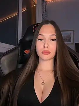 EricaWalls online show from 04/16/26, 06:52