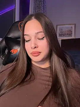 EricaWalls online show from 11/11/25, 10:58