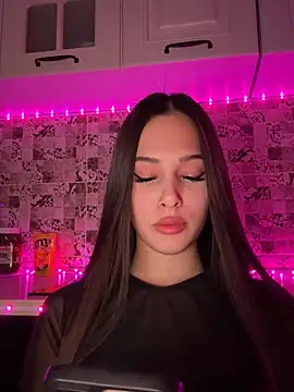 EricaWalls online show from 02/17/25, 10:38