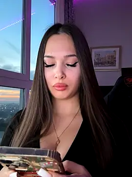 EricaWalls online show from 11/29/25, 02:06