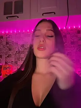 EricaWalls online show from 02/18/25, 10:47