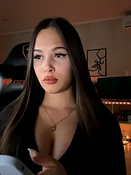 EricaWalls online show from 09/13/25, 07:58