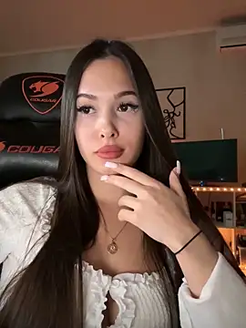 EricaWalls online show from 09/16/25, 07:04