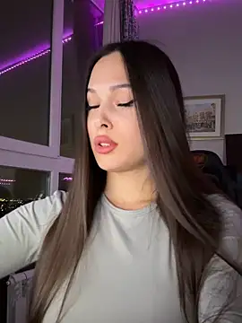 EricaWalls online show from 12/16/25, 05:28