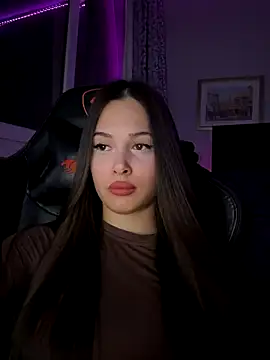 EricaWalls online show from 11/08/25, 11:30