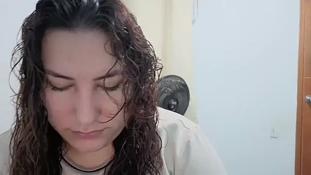 catalina boobs online show from 05/01/26, 10:20