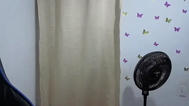 catalina boobs online show from 05/25/26, 03:28