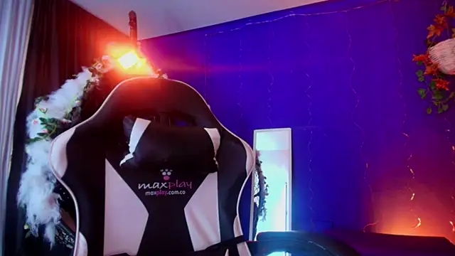 vanelope11 online show from 12/20/25, 07:06